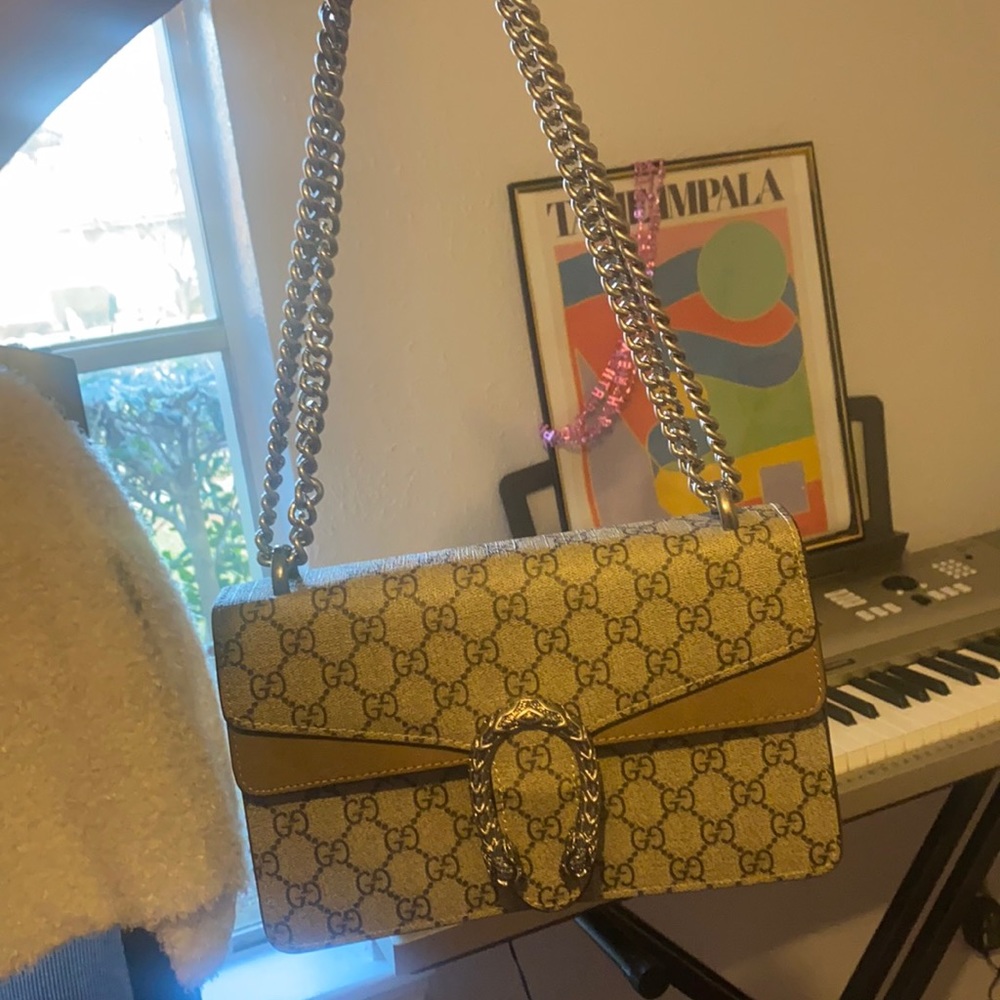 Purse